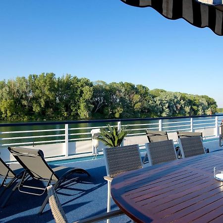 Bateau Hotel A Quai Le Chardonnay Avignon Exterior photo